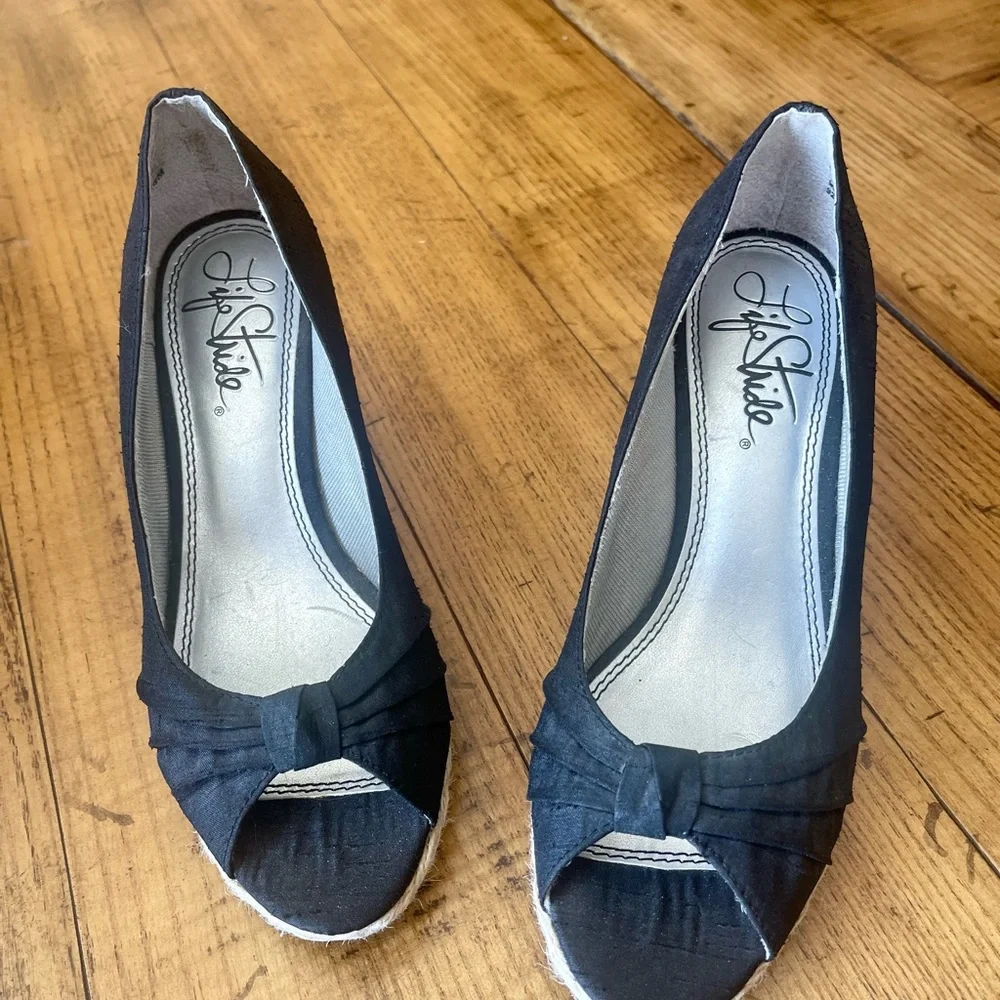 Sz.6 Life stride peep toe espadrilles - Picture 5 of 6